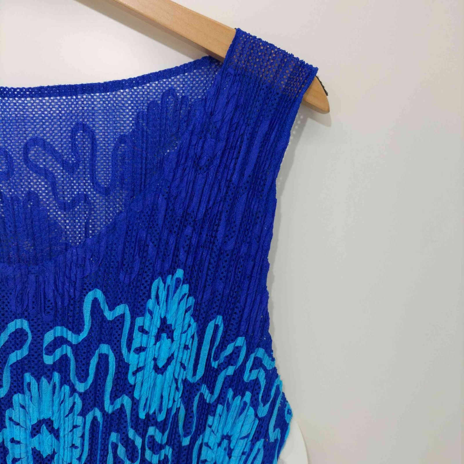 【PLEATS PLEASE 】花柄メッシュプリーツ 総柄ノースリーブワンピース プリーツプリーズイッセイミヤケ PLEATS PLEASE ISSEY MIYAKE