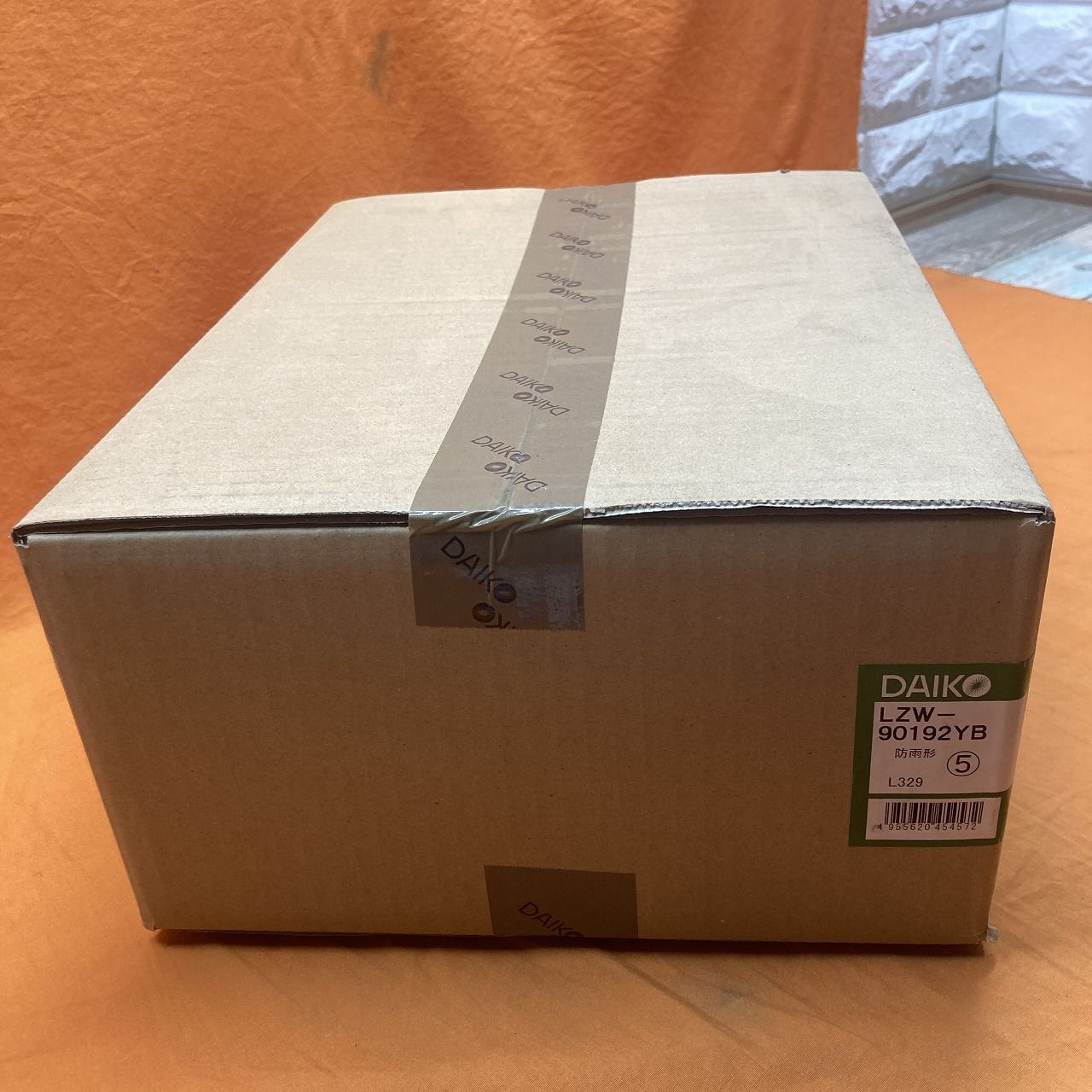 LZW-90192YB 電球色