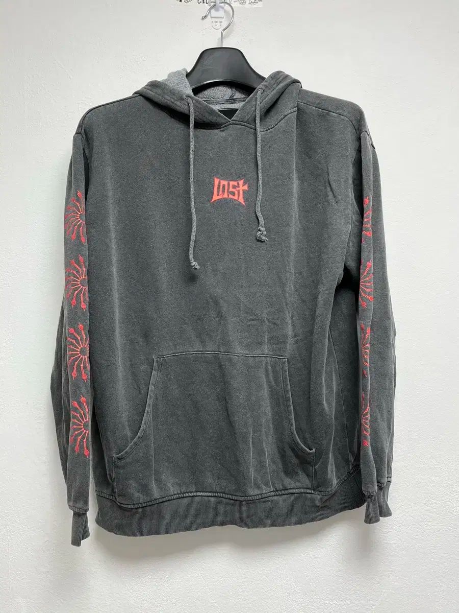 【雷市場（ポンジャン）商品韓国直送】 lost hoodie ロースト フード