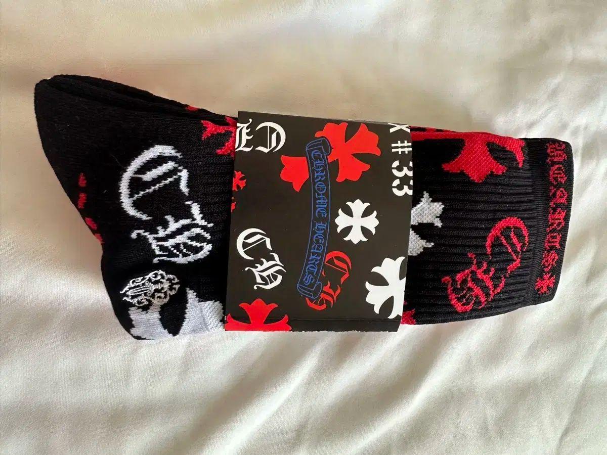 【新品】Chrome Hearts ステンシル ソックス 靴下 赤 S 新品】 Lサイズ Chrome Hearts ステンシル ソックス 靴下 3足
