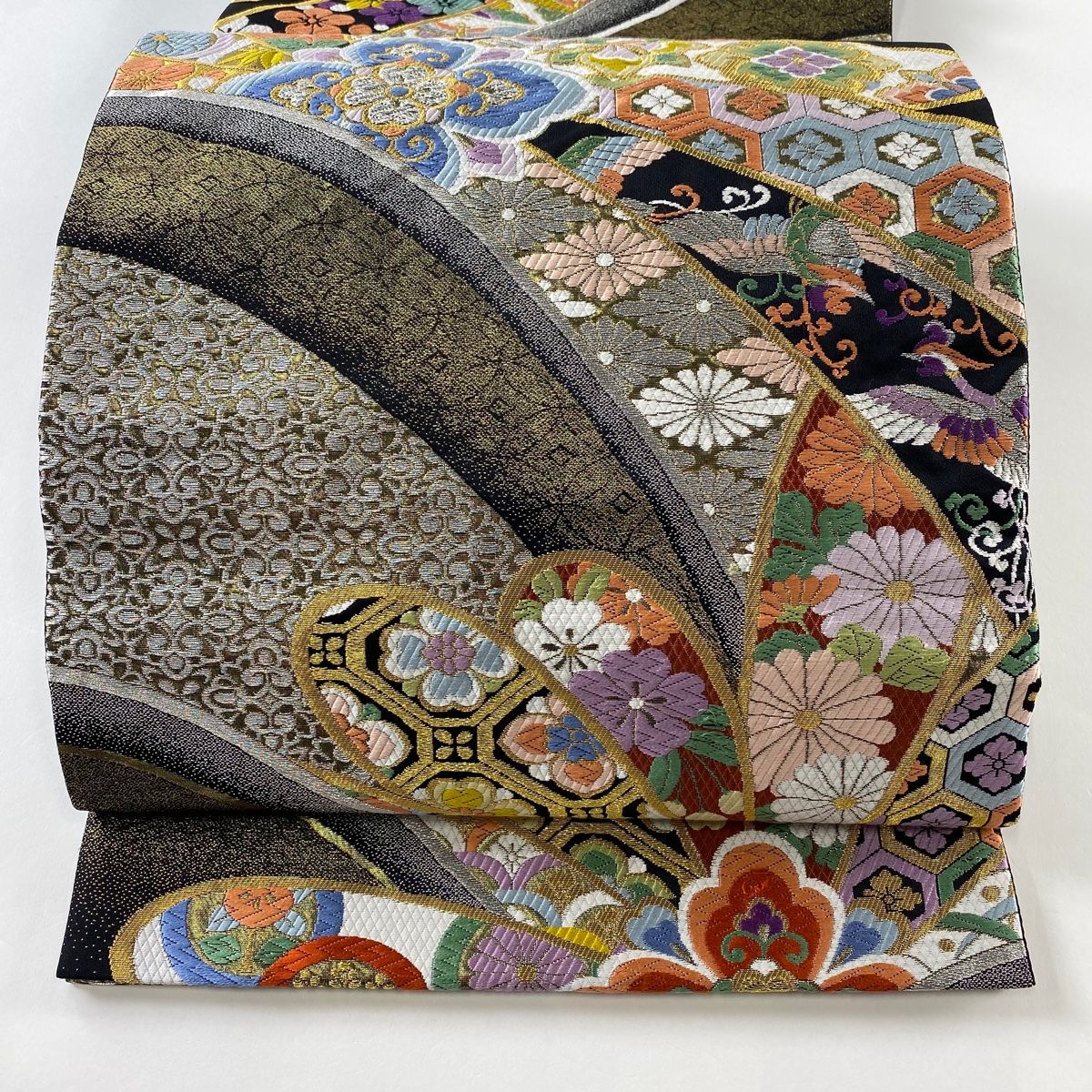 袋帯 秀品 菊華紋 花鳥 金銀糸 箔 黒 全通 正絹 【中古】 - メルカリ