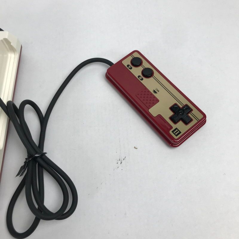 中古品】 ニンテンドークラシックミニ ファミリーコンピュータ