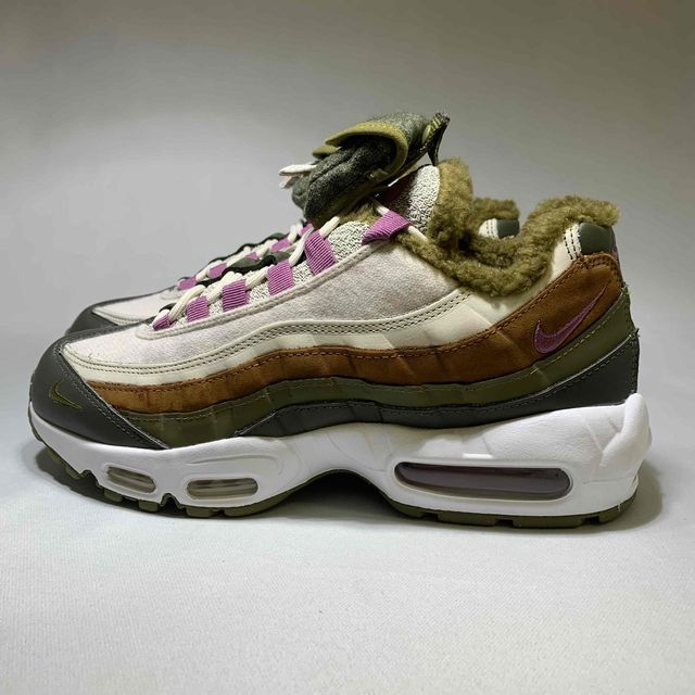 国内未発売モデル NIKE AIR MAX 95/N7 DX5935-300 ナイキ エア