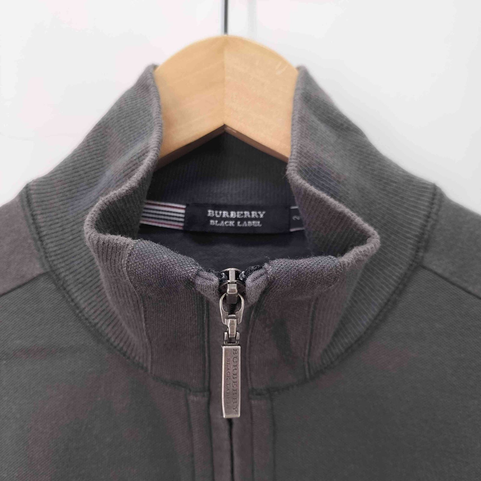 バーバリーブラックレーベル BURBERRY BLACK LABEL ジップアップ