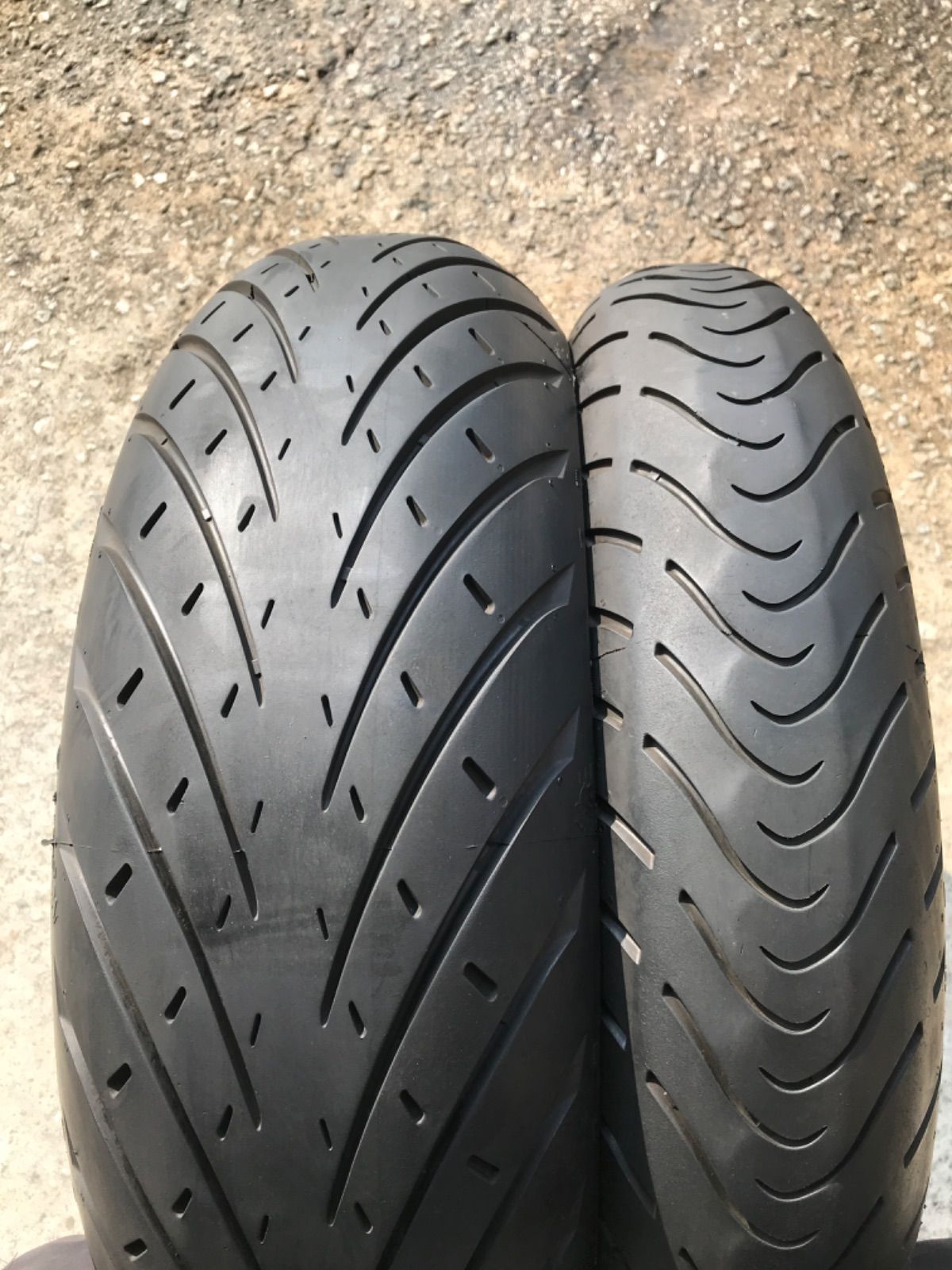 メッツラー　ロードテック０１HMW　前後セット　120/70ZR17　180/55ZR17　123