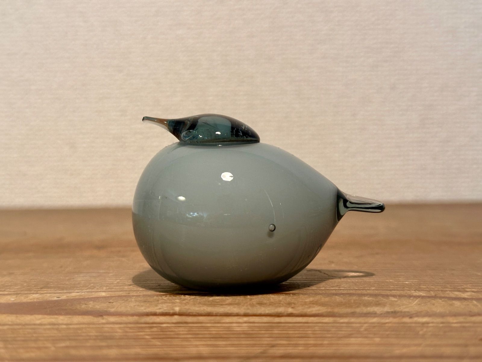 イッタラ『オイバ トイッカ パフボール グレー』ヌータヤルヴィ イッタラ『オイバ トイッカ パフボール グレー』ヌータヤルヴィ