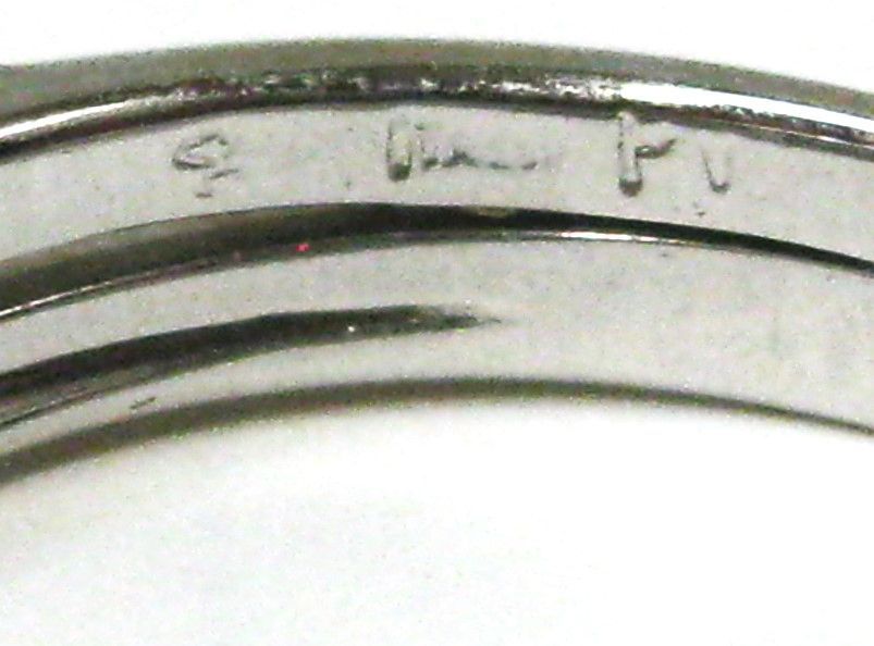 750 18金WG リング 指輪 イタリー製 ポンテヴェキオ ダイヤ0.33ct 