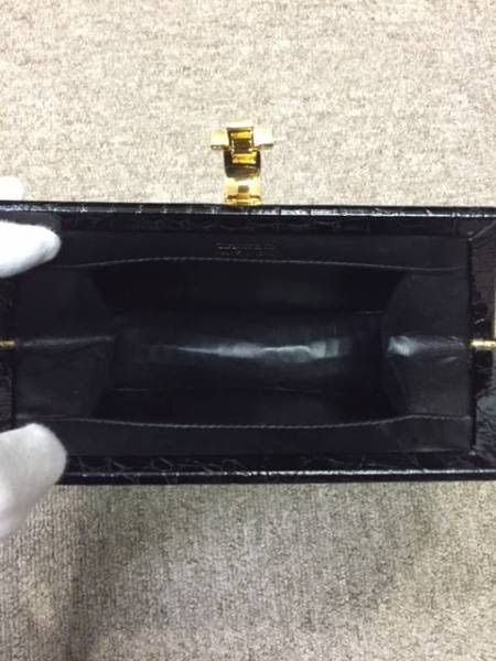 【美品】ティファニー クロコダイル クラッチバッグ がま口 T金具 レザー 黒 ティファニー クロコダイル クラッチバッグ がま口 T金具 レザー 黒