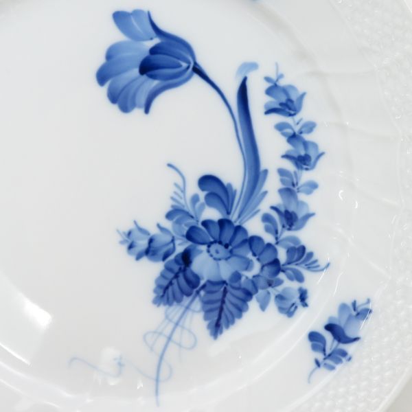 ロイヤルコペンハーゲン プレート□ブルーフラワー カーブ Royal