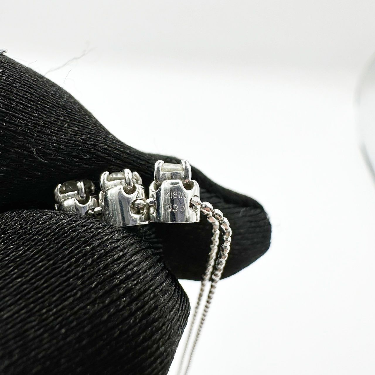 ダイヤ ネックレス 天然ダイヤモンド K18 WG 3.2g 0.30ct 3連トップ