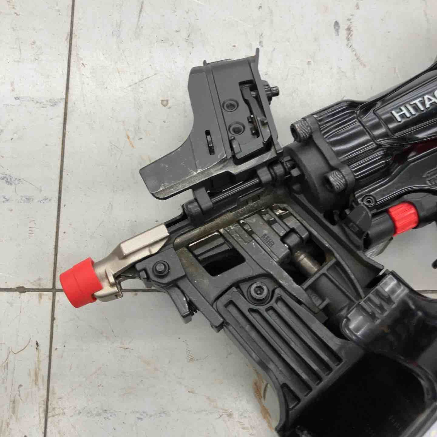 高圧エア釘打ち機 NV65HR