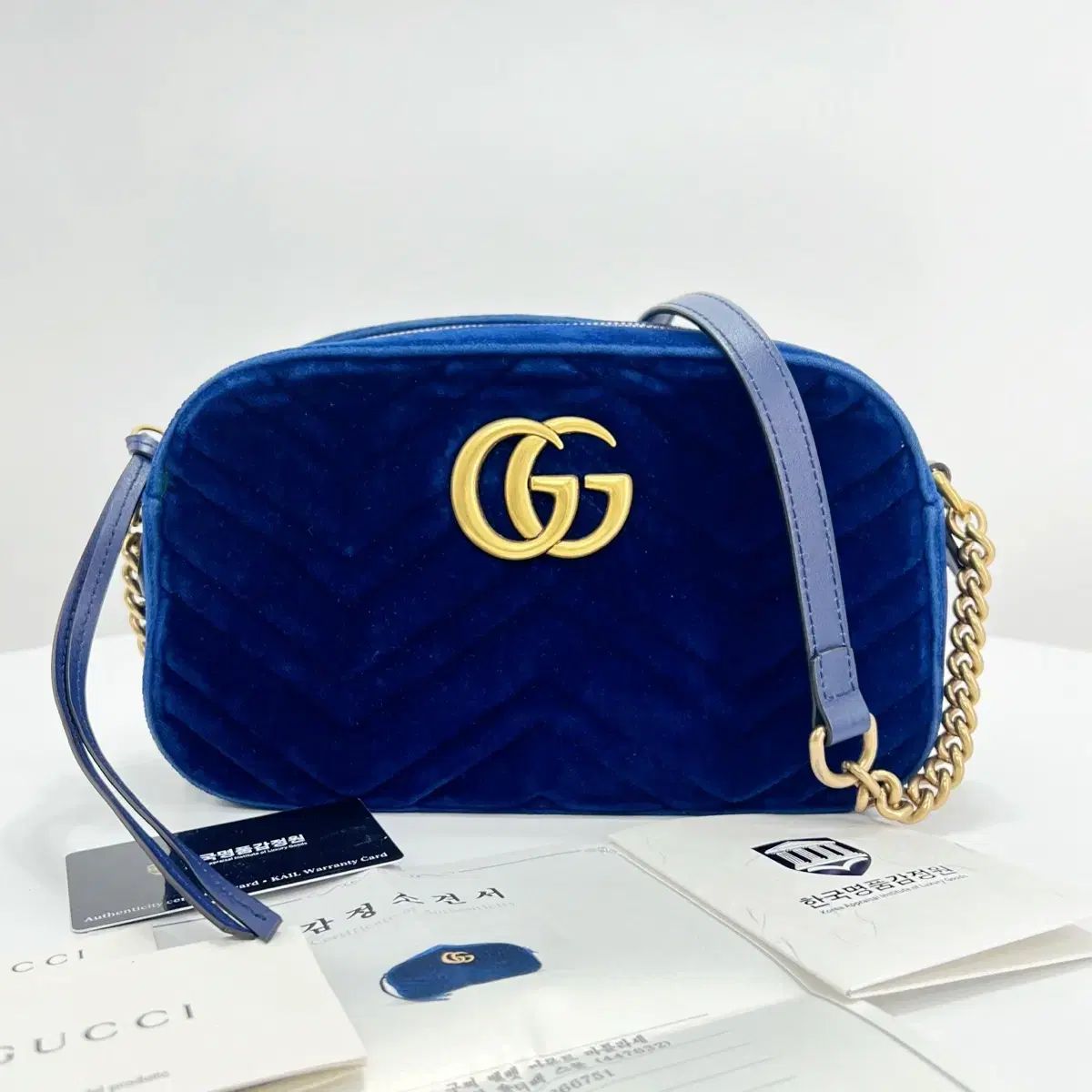 GUCCI グッチ