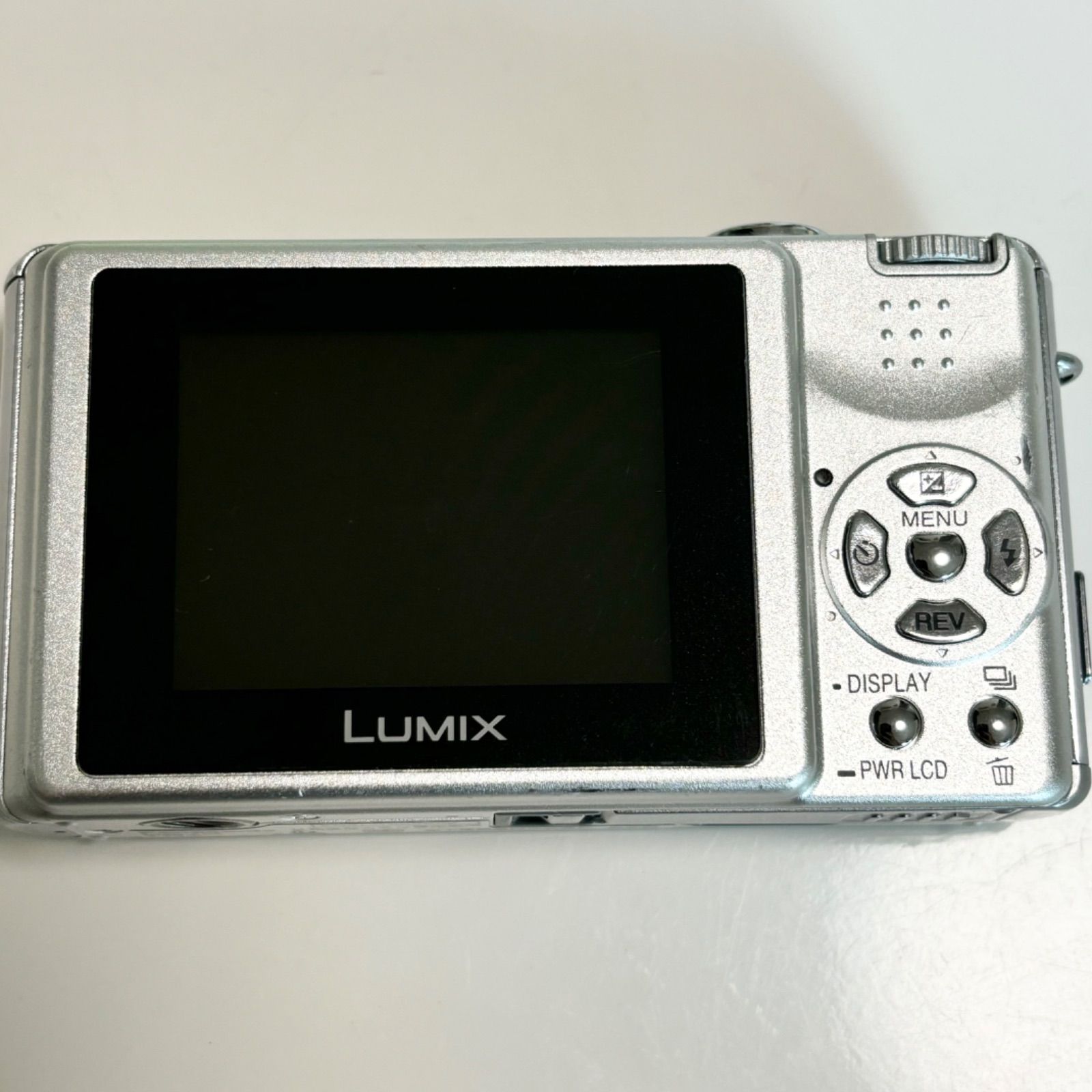 数量限定！在庫処分セール 売り切れ御免 送料無料】Panasonic/パナソニック/LUMIX/ルミックス/DMC-FX2 デジタルカメラ