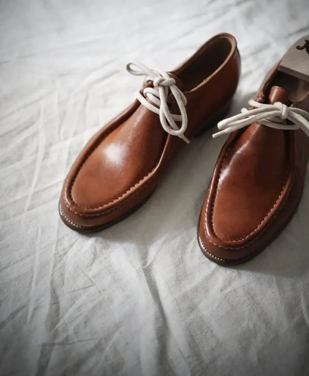 リー ユッカのティロリアン シューズ 275