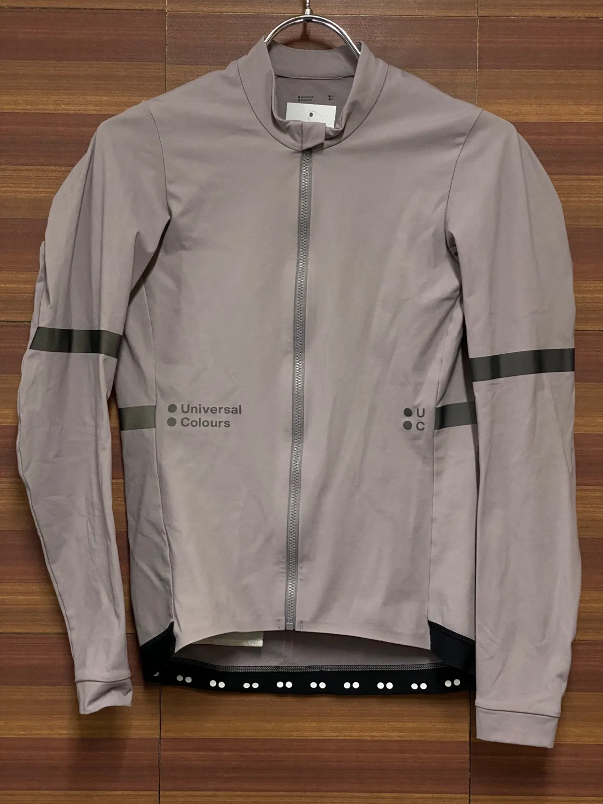 2026年最新】ユニバーサルカラーズの人気アイテム - メルカリ