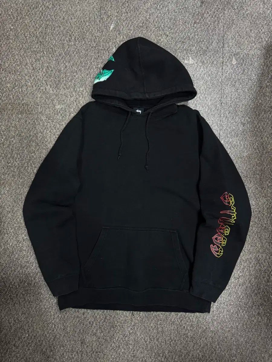 【雷市場（ポンジャン）商品韓国直送】 STUSSY(ステューシー) フード付きTシャツ