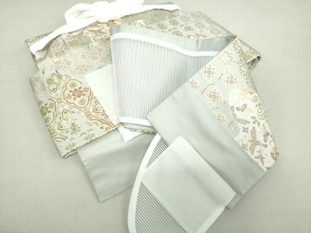 【新品】誂え長襦袢 西陣織染匠「美吉」クリーム色「立涌菊唐草文様」袖丈4寸5分 新品】誂え長襦袢 西陣織染匠「美吉」クリーム色「立涌菊唐草