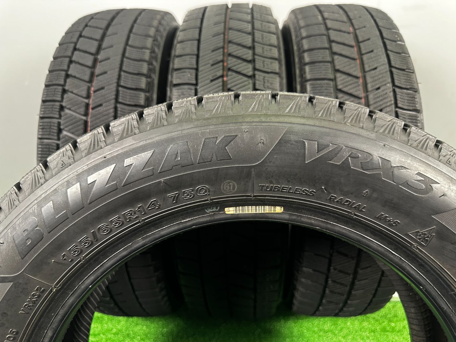 送料無料☆155/65R14 ブリヂストン VRX3 2021～2024年製 4本 冬