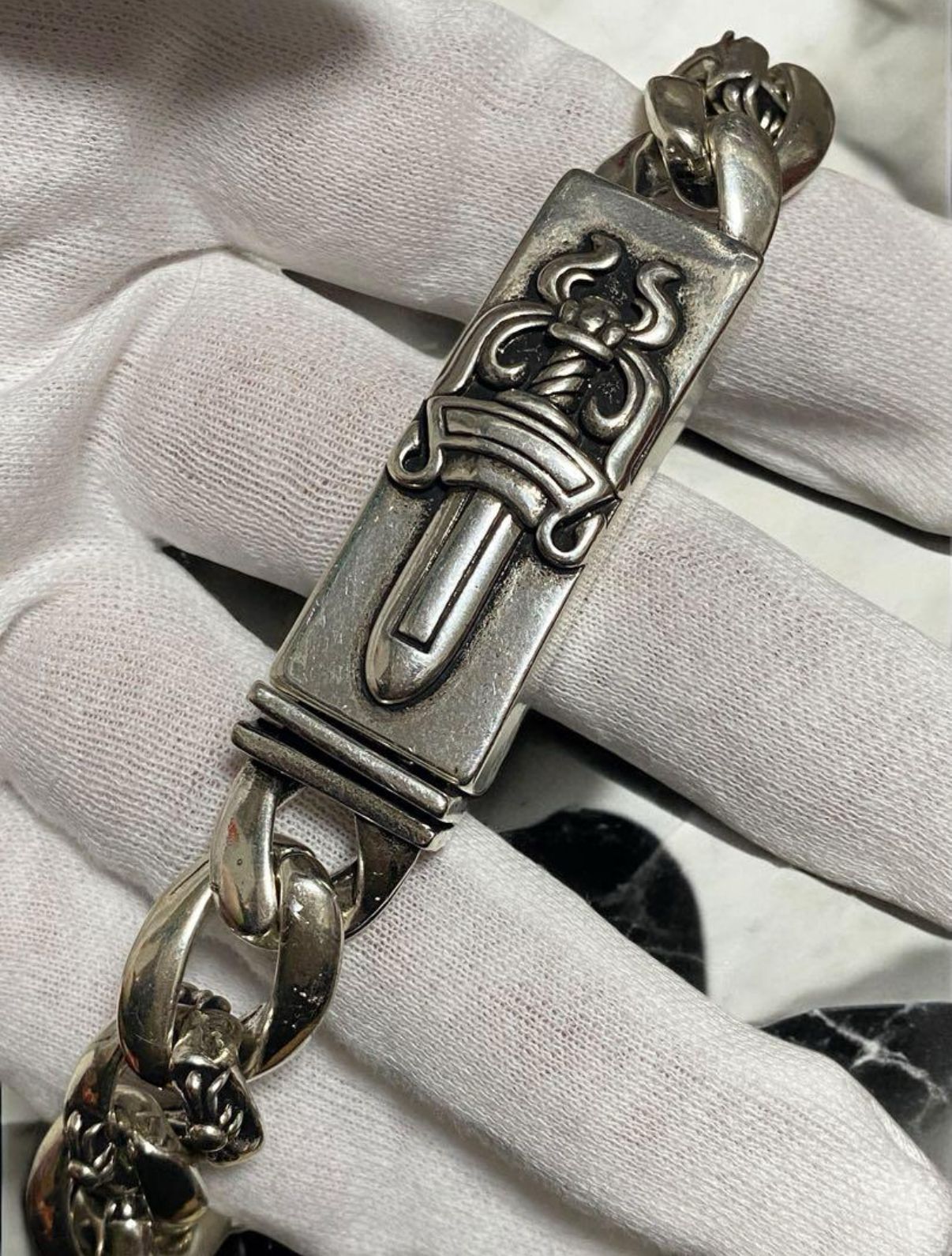 世界 調整可 アップルウォッチ用Apple Watchカスタム カバー ケース 画面保護 38 40 41 42 44 45 46 49 Ultra SE アップルウォッチ クロス チェーンバンド ベルト |w1