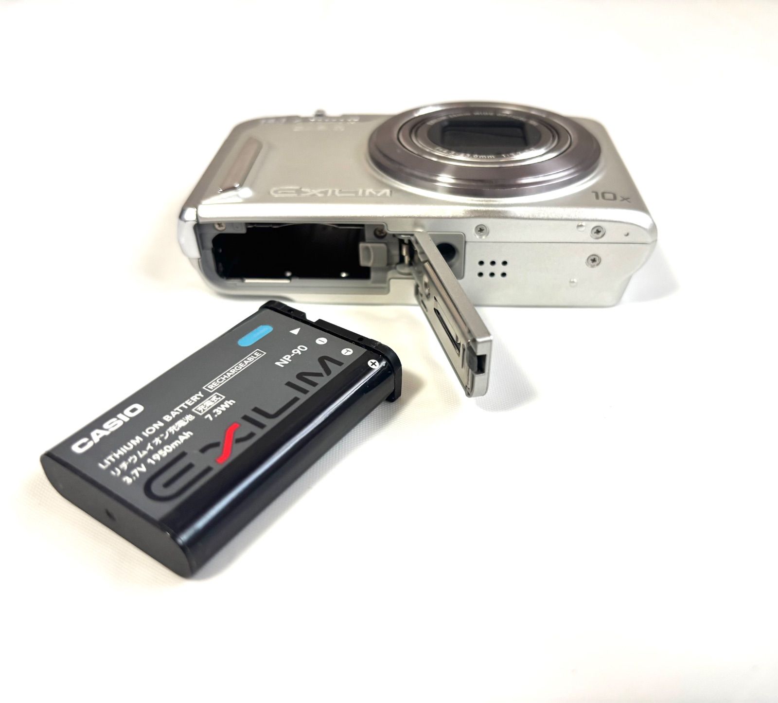 CASIO EX-H15 カシオ EXLIM 14.1MEGAPIXELS 10× エクリシム