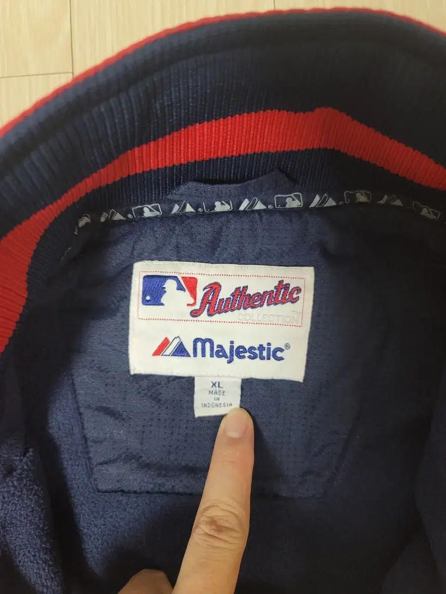  XL Majestic マジェスティック アトランタ ブレーブス ジャケット その他 ウェア