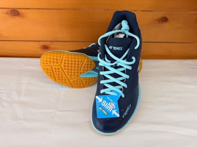 YONEX バドミントンシューズ SHB65Z3S 20.0cmのみ