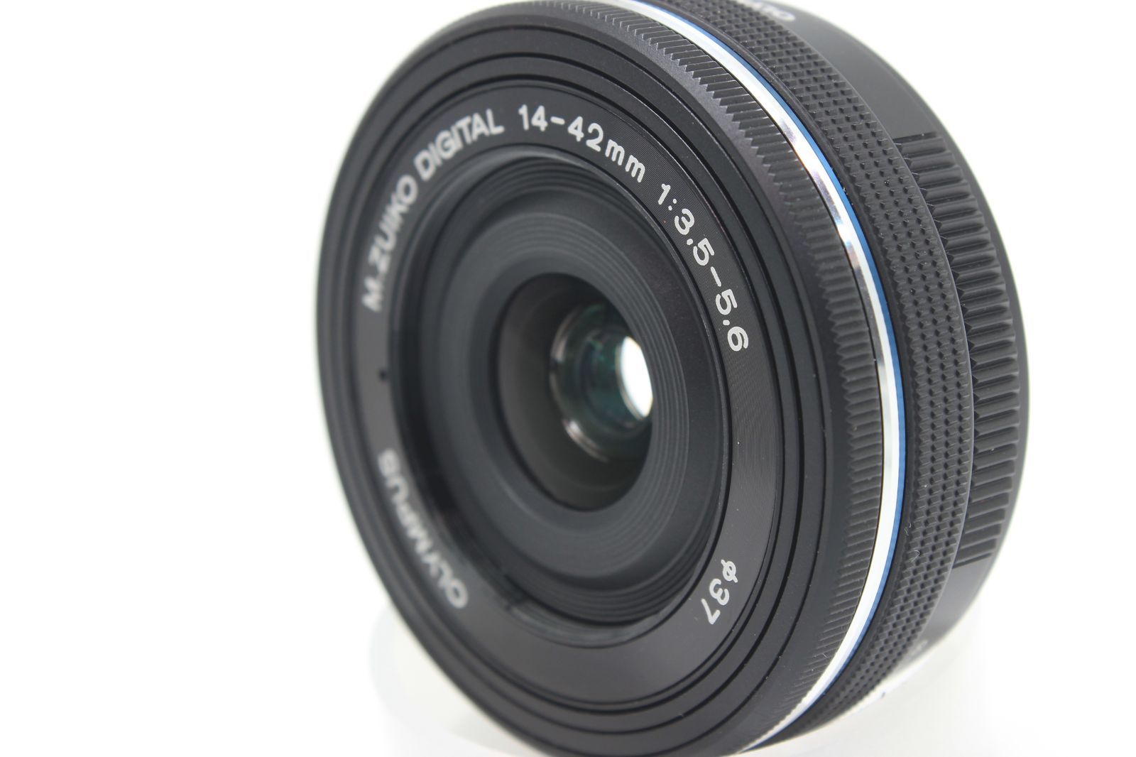 OM SYSTEM/オリンパス OLYMPUS 最新 電動式パンケーキズームレンズ M