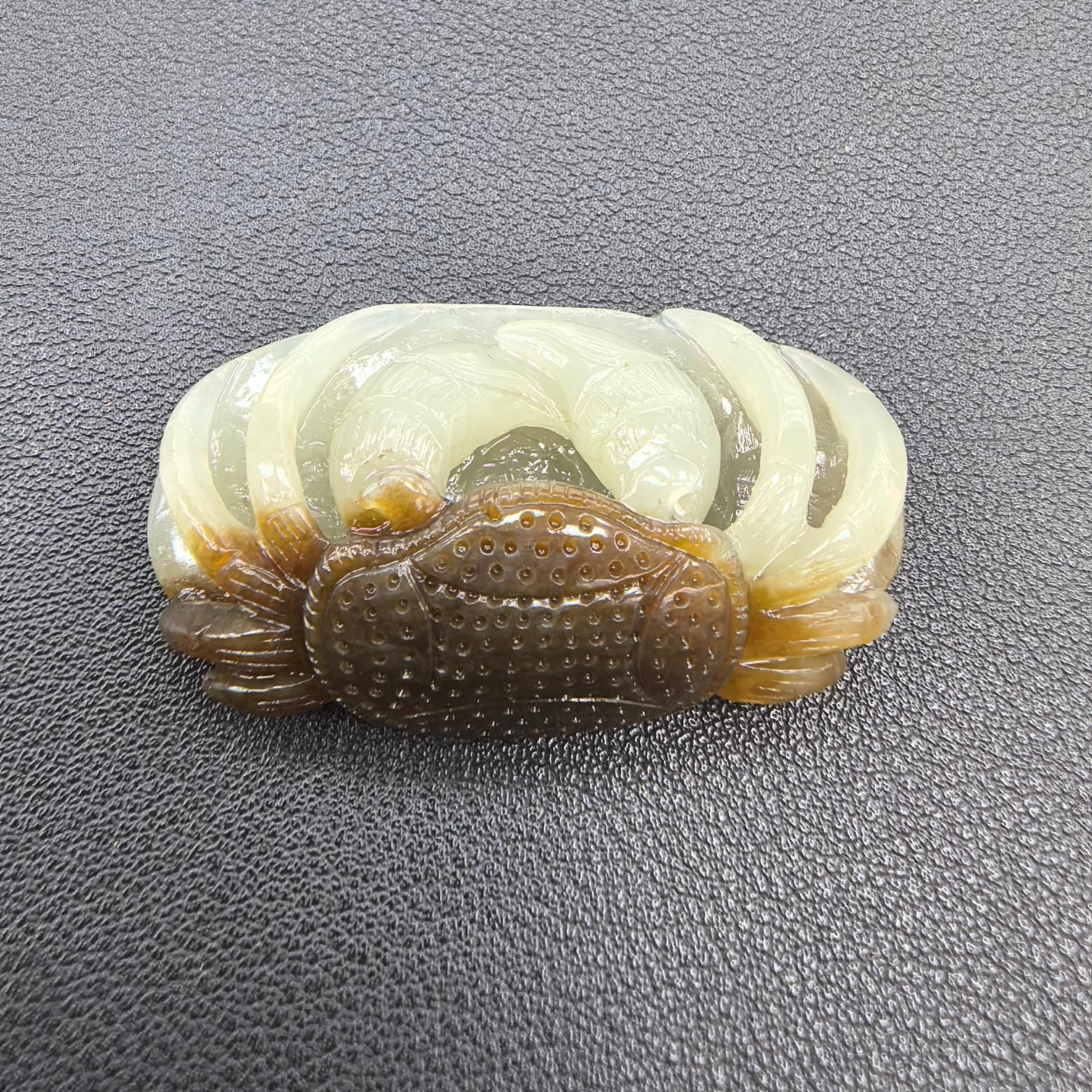 旧家蔵出し古玉 和田玉細密彫 高古件 透空彫 根付 裝身具 置物 賞物 古美術品 旧家蔵出し 和田玉細密彫 高古件 透空彫 力二 八方來財 招財 置物 賞物