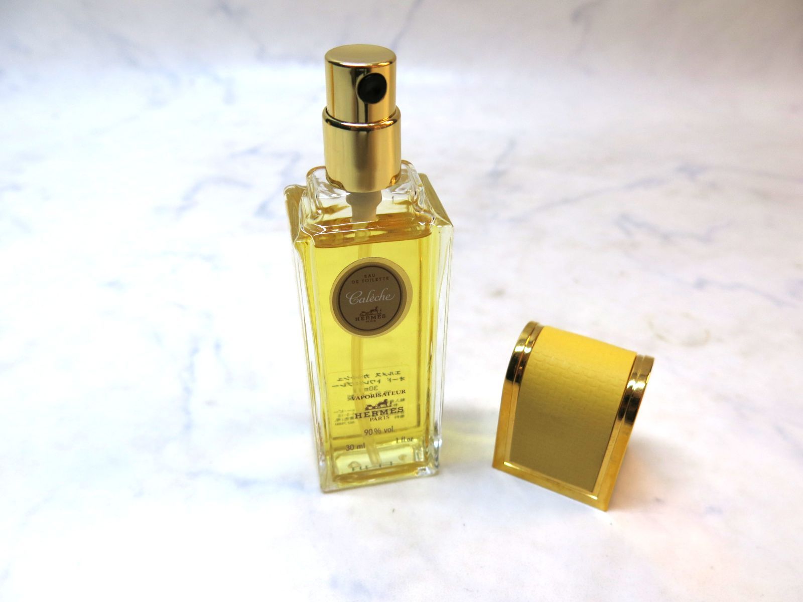 HERMES エルメス　ケリー　カレーシュ　オードトワレ　50ml 香水 試してみた】エルメス ケリー カレーシュ オードトワレのリアル