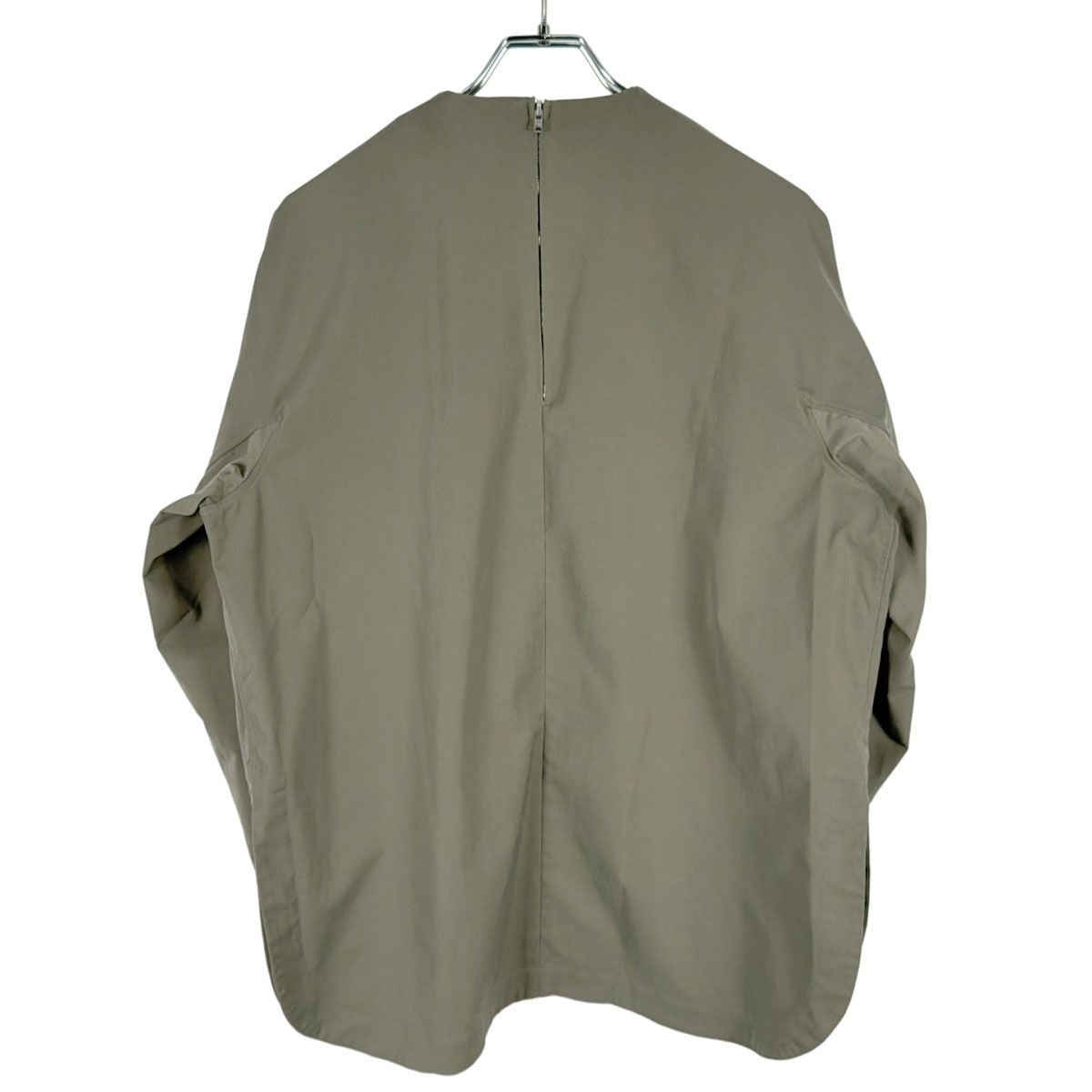 HYKE ハイク 21SS TASLAN TWILL TOP プルオーバーブラウス 211-15121 カーキグレー系 1 ITV9UEHC5Z77 楽天市場】HYKE ハイク 21SS TASLAN TWILL TOP プルオーバー