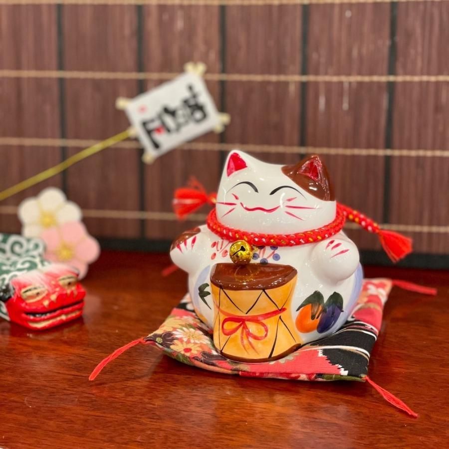 招き猫 まねきねこ まねき猫 貯金箱 ホワイト 白 両手 鼓 開店祝い 
