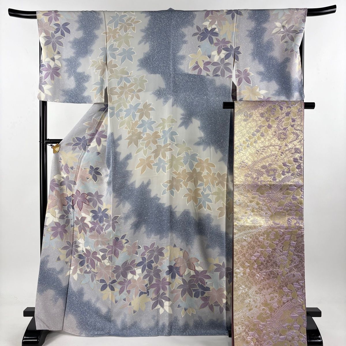訪問着 身丈169cm 裄丈67cm M 袷 袋帯セット 帝王紫 ほていや 落款 葉柄 シルエット 刺繍 金糸 薄紫 正絹 名品
