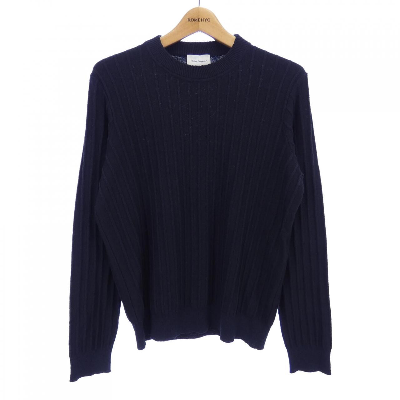 サルヴァトーレフェラガモ アンサンブル ニット シルク 最安値，新作