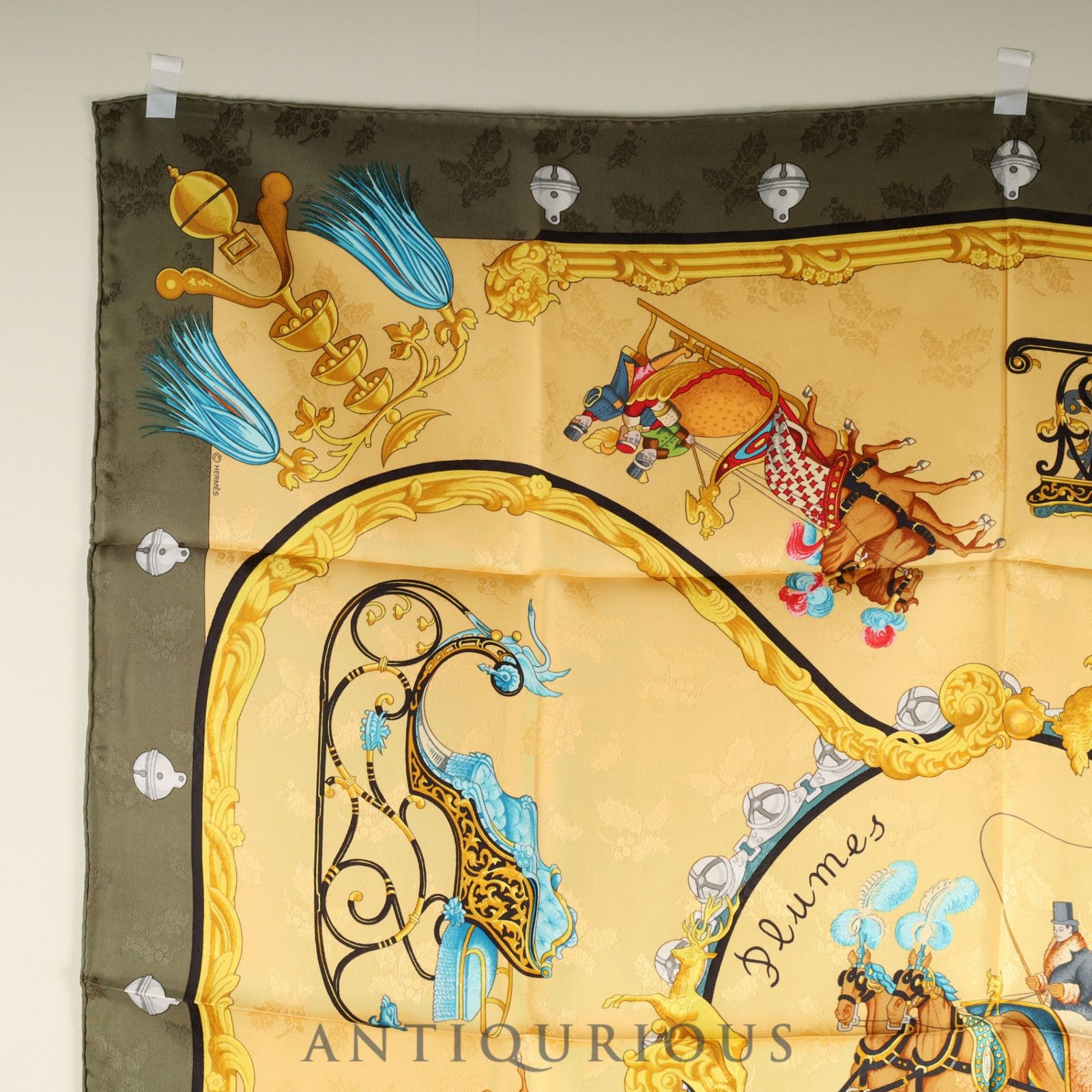 エルメス スカーフ カレ90 羽飾りと鈴 ケース SILK100% - メルカリ