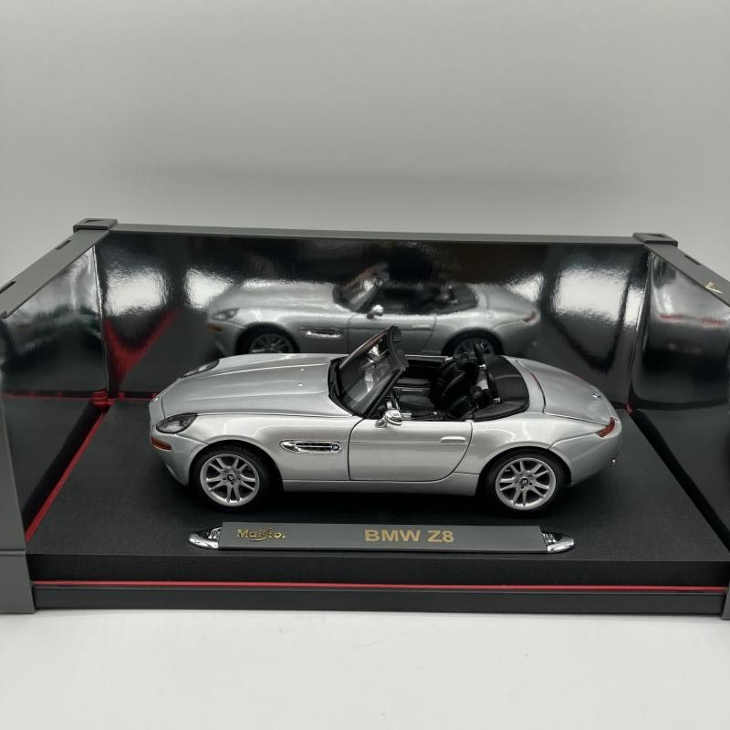 中古】MAISTO 1/18 36896 BMW Z8 SILVER[90] - メルカリ