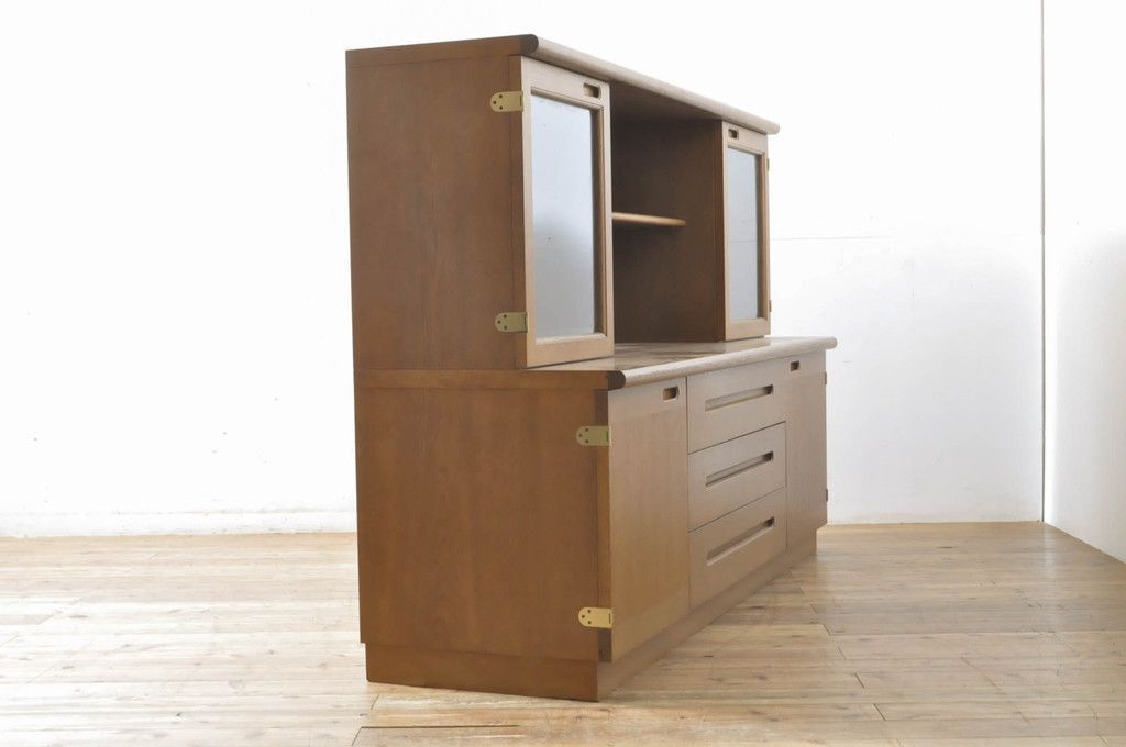 事前問合せ必須 北海道旭川家具 キャビネット 中古 美品 インテリア