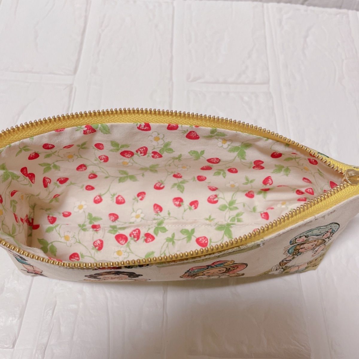 トマトガール ペンケース ポーチ ハンドメイド - メルカリ 