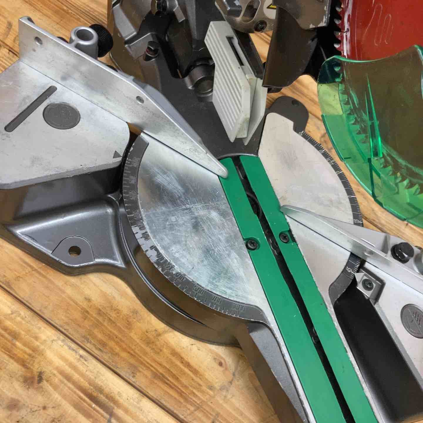 日立工機 コードレス卓上スライド丸のこ