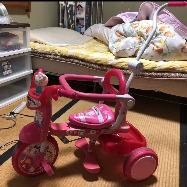 キティちゃん三輪車(m m様専用) - メルカリ