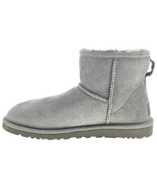 UGG