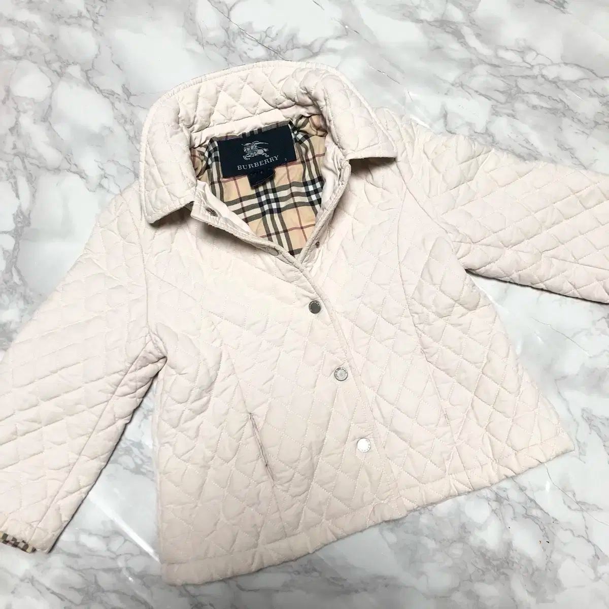 バーバリー キッズ キルティング ジャケット ベージュ 3Y