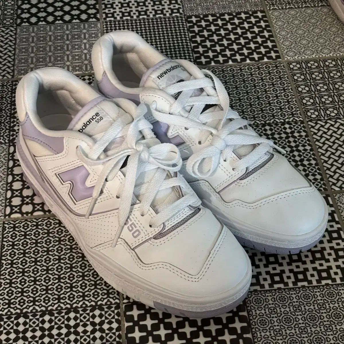 New Balance(ニューバランス) 550 ホワイトパープル スニーカーズ スニーカー 250