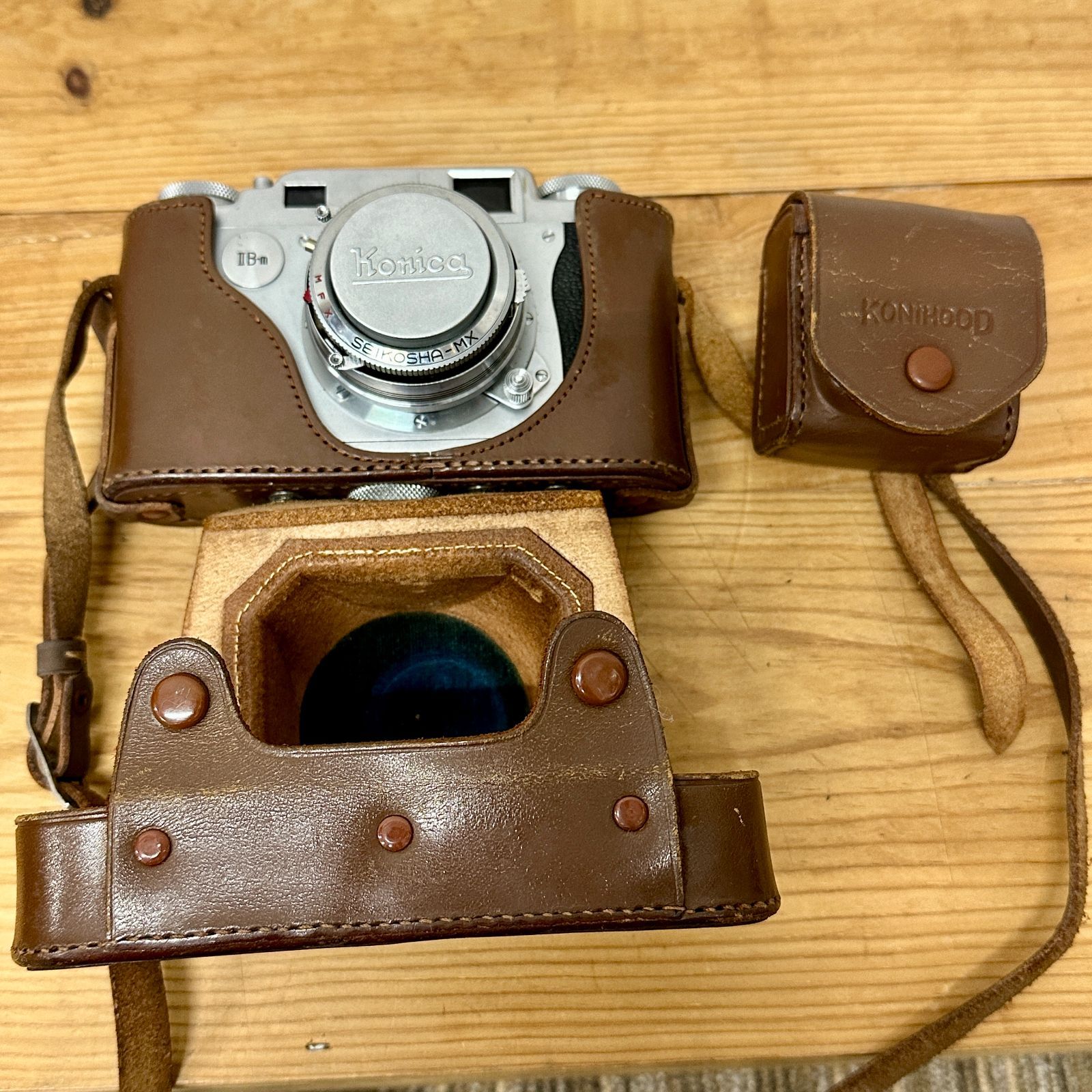 Konica コニカ ⅡB-m フィルムカメラ レトロカメラ ヴィンテージケース