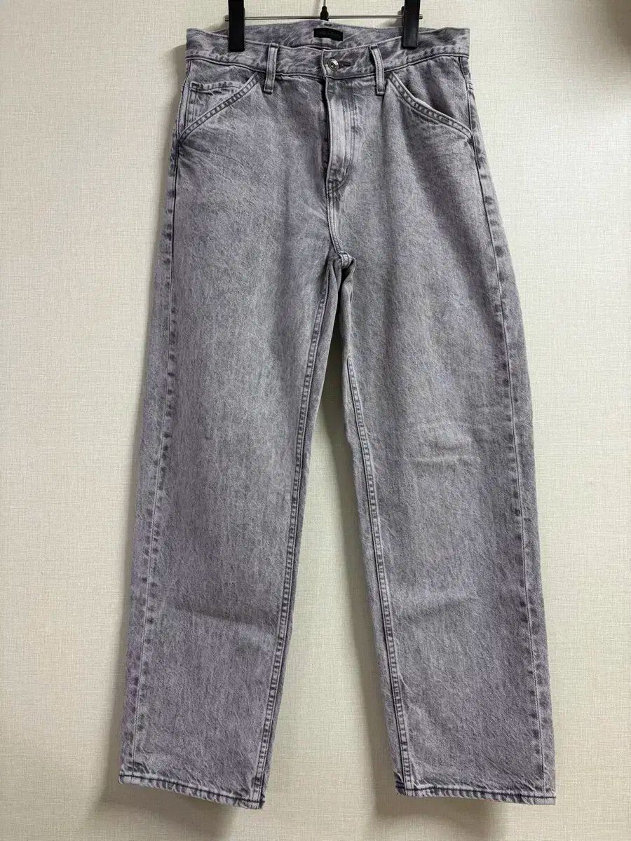 【雷市場（ポンジャン）商品韓国直送】 UNIQLO(ユニクロ) ワイドフィット デニム 30 ライトグレー
