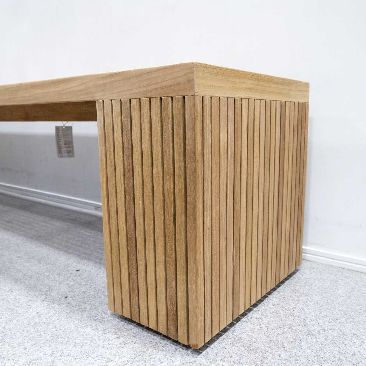 新品未開封品】ASPLUND アスプルンド LINER BENCH TABLE ライナー ベンチ テーブル Lサイズ チーク材 RESORTIR  リゾルティール 定価18万【2】 - メルカリ