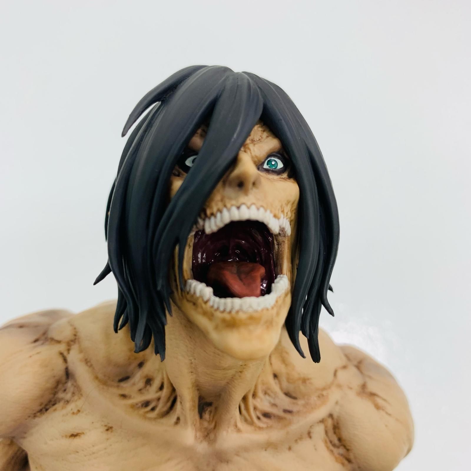 中古 フィギュア 進撃の巨人 エレン巨人 一番くじ 壁の外の世界