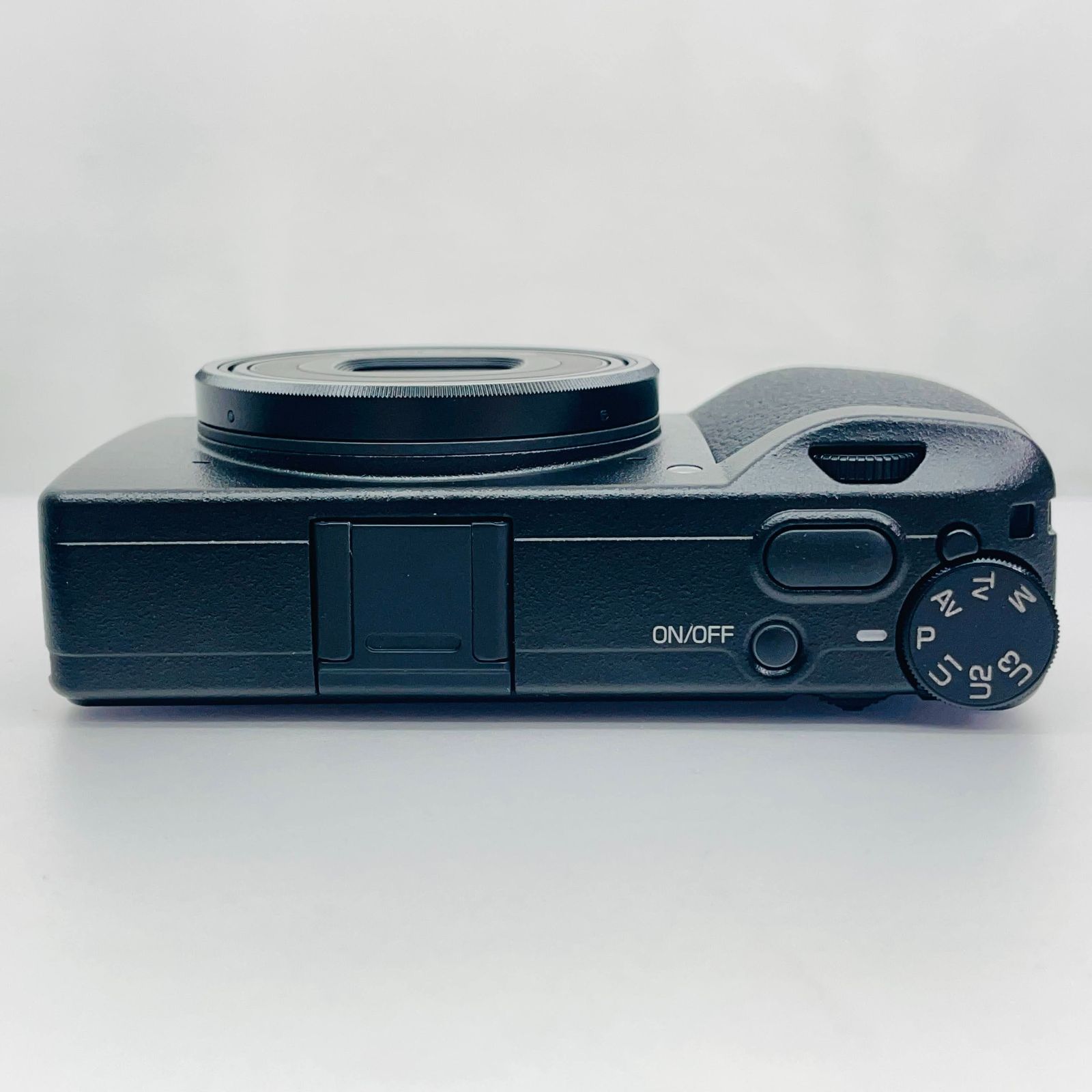 美品 RICOH GR III x コンパクトデジタルカメラ ショット数632枚
