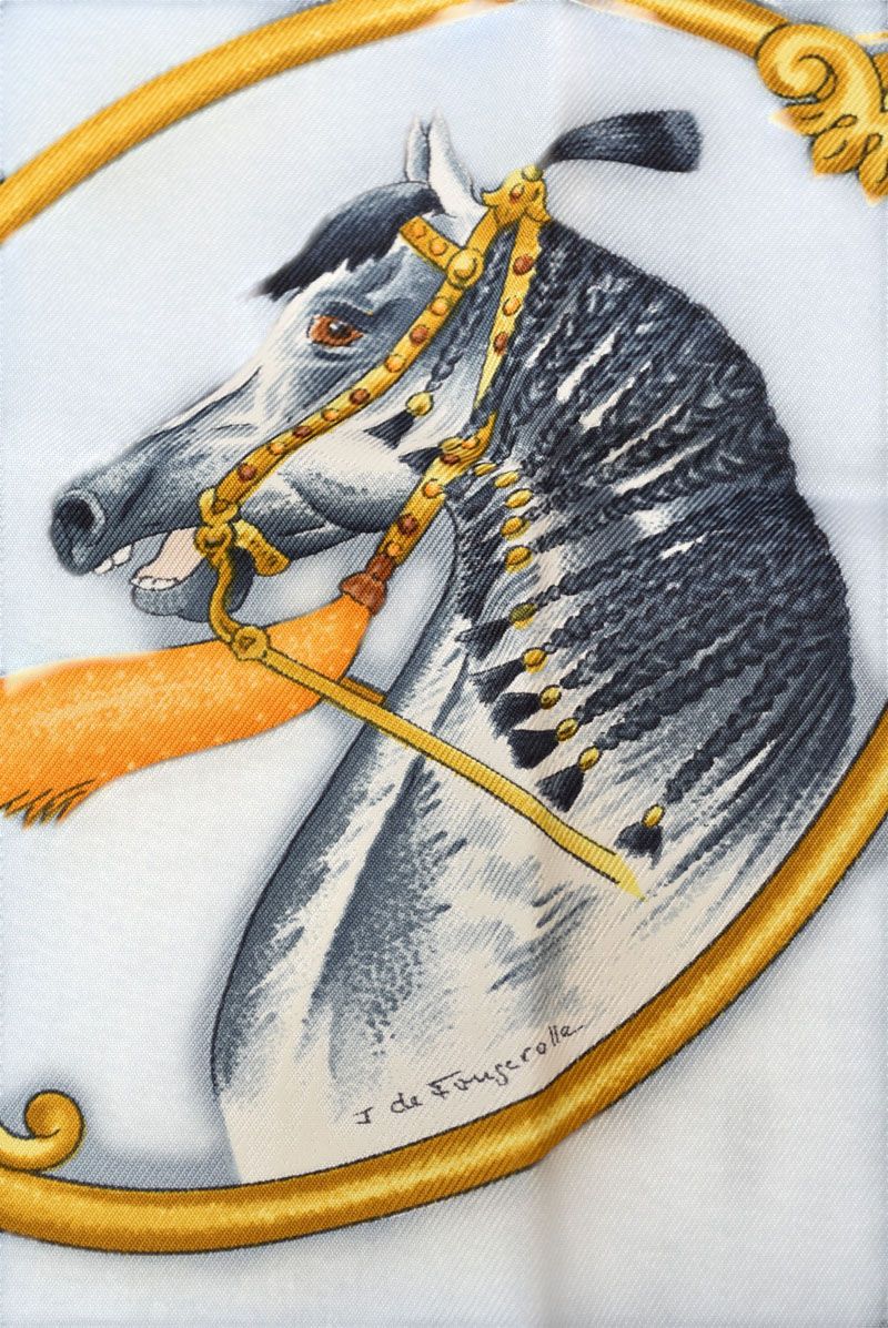 【未使用】HERMES エルメス　スカーフ　カレ　ムガル王朝の馬　ブラウン　茶 エルメス 未使用 スカーフ HERMES カレ90 シルクツイル LES