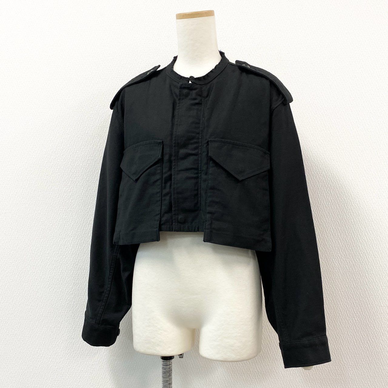 hyke ハイク　TYPE MA-1 CROPPED TOP ブラック HYKE / 新作アイテム入荷 ”TYPE MA-1 CROPPED TOP”and more
