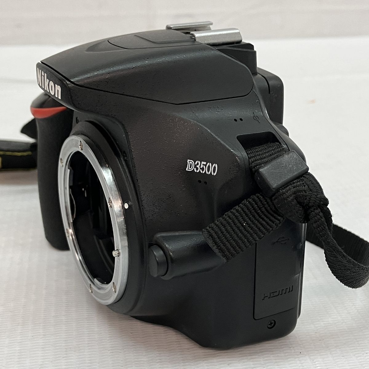 70-300mm F4.5-6.3
